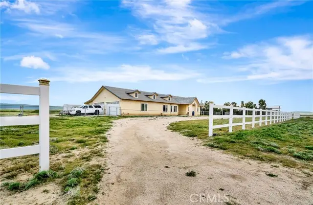 7306 Avenue A8, Lancaster, CA 93536 - #3