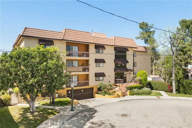 645 Balboa, Glendale, CA 91206 - #2