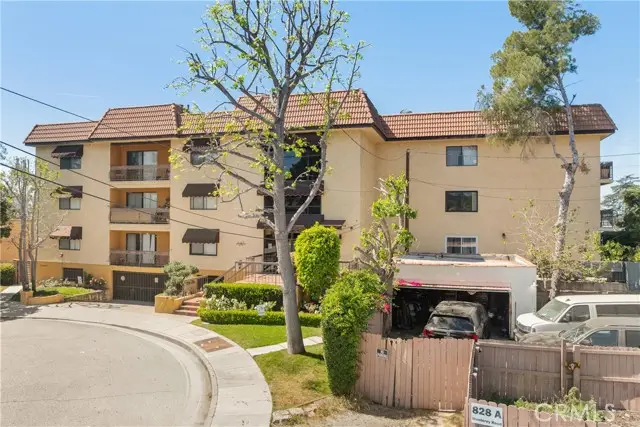 645 Balboa, Glendale, CA 91206 - #3