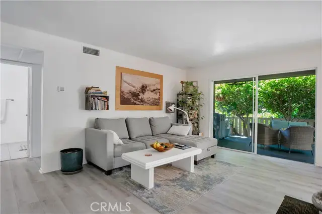 291 Sequoia Court  #13, Thousand Oaks, CA 91360 - #2