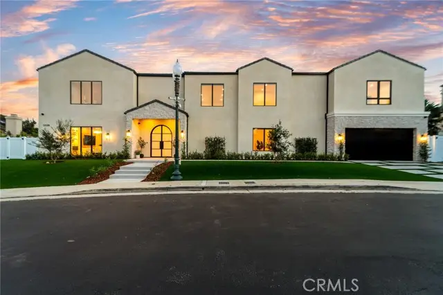22328 Summit Ridge Circle, Chatsworth, CA 91311 - #3