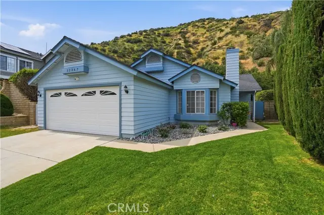 32367 Mustang, Castaic, CA 91384 - #1