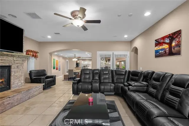 40139 15th, Palmdale, CA 93551 - #3