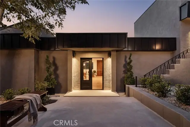 3250 Coldwater Canyon, Studio City, CA 91604 - #1