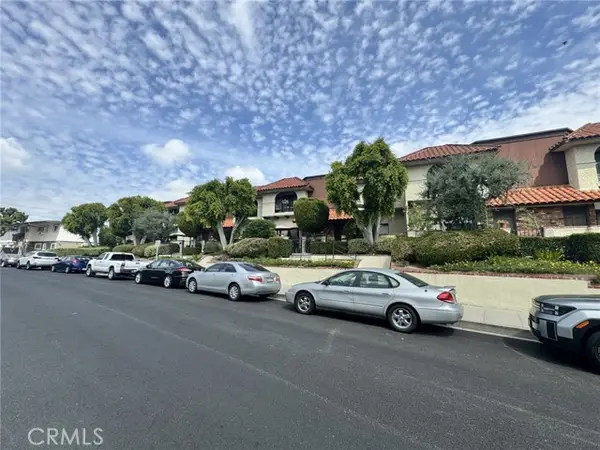 1719 Rogers Place  #33H, Burbank, CA 91504