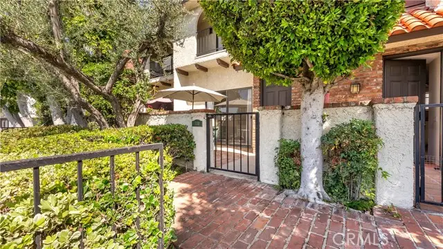 1719 Rogers Place  #33H, Burbank, CA 91504 - #2