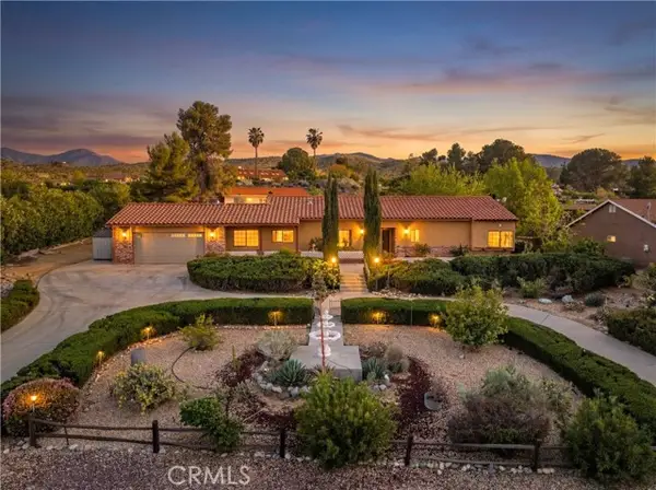 31817 Saint Anne Drive, Llano, CA 93544