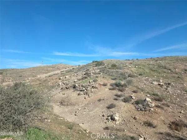 105 Avenue E, Lancaster, CA 93535