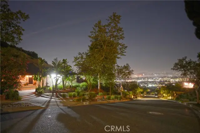 924 Irving Drive, Burbank, CA 91504 - #1