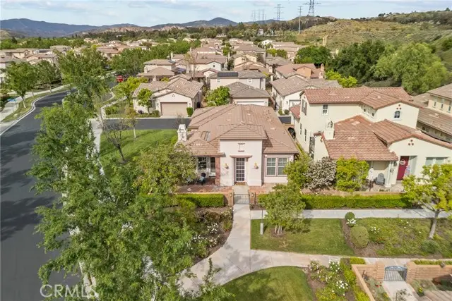 23753 Maple Leaf Court, Valencia, CA 91354 - #2