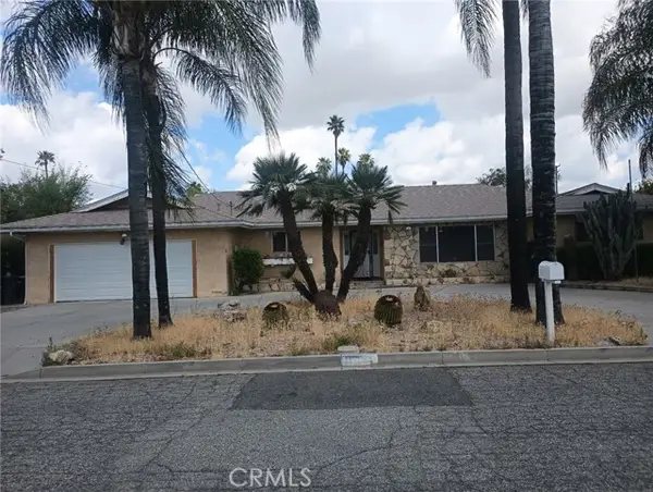 2004 Campus, Hemet, CA 92544