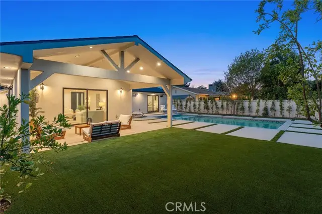 23463 Sylvan Street, Woodland Hills, CA 91367 - #3