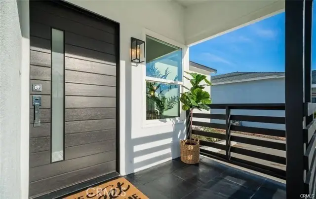 1484 Clybourn Avenue, Burbank, CA 91505 - #3