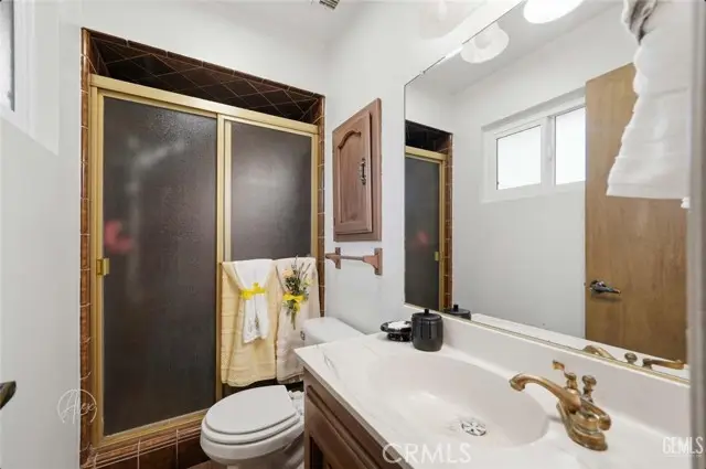 253 Mckee, Bakersfield, CA 93307 - #3