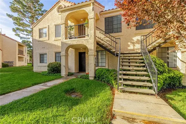 2554 Olive  #82, Palmdale, CA 93550