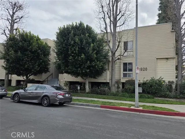 9920 Jordan Avenue  #9, Chatsworth, CA 91311 - #3