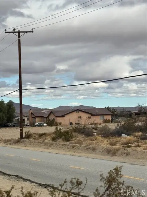 165 Avenue S, Palmdale, CA 93591