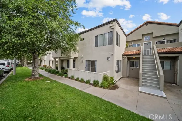 21370 Nandina Lane  #103, Newhall, CA 91321