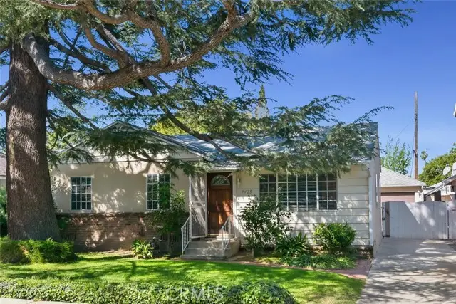 4425 Stern, Sherman Oaks, CA 91423 - #3