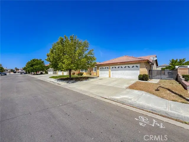 4557 Avenue J5, Lancaster, CA 93536 - #1