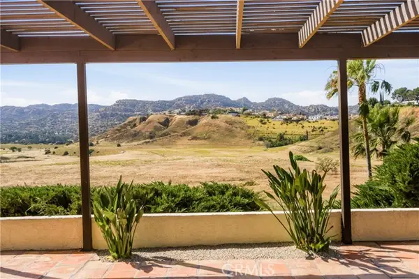 8971 Moorcroft, West Hills, CA 91304