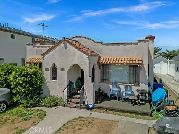 4227 Walton Avenue, Los Angeles, CA 90037