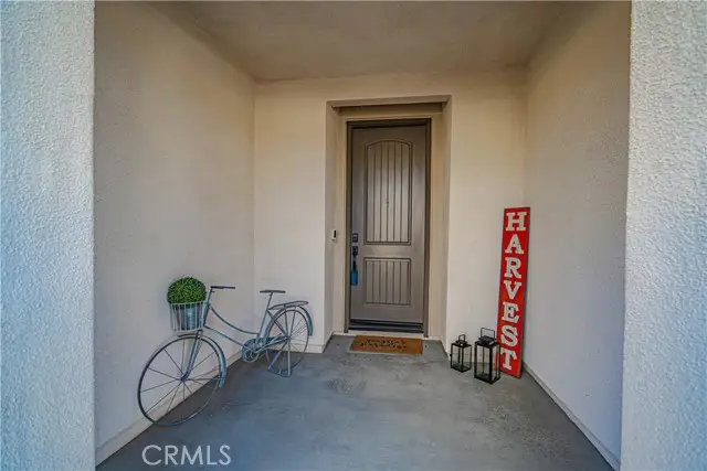 18642 Cedar Crest Drive, Canyon Country, CA 91387 - #2