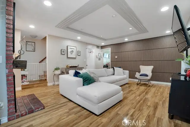 19540 Sherman Way  #604, Reseda, CA 91335 - #1