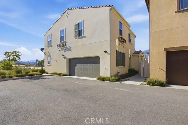 570 Jubilee Place, Santa Paula, CA 93060 - #3