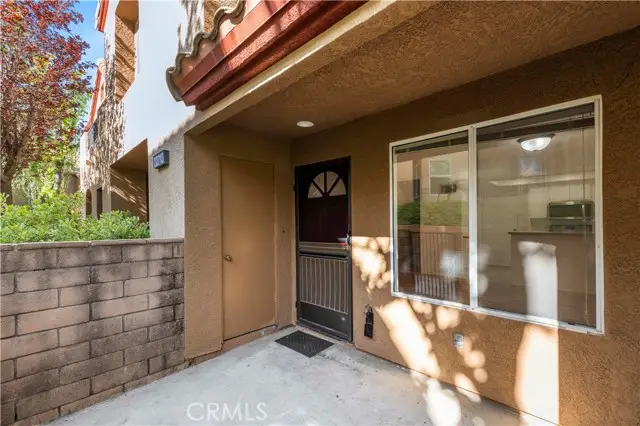 22713 Copper Hill  #44, Saugus, CA 91350 - #3