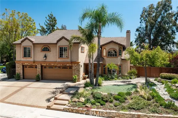 26018 Trana Circle, Calabasas, CA 91302