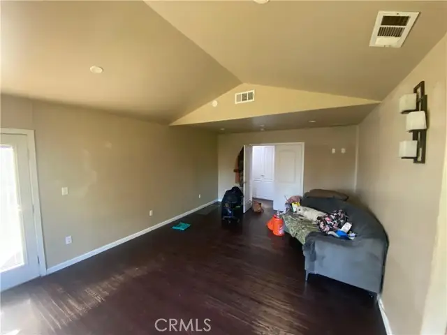 10812 Indiana, Whittier, CA 90601 - #3