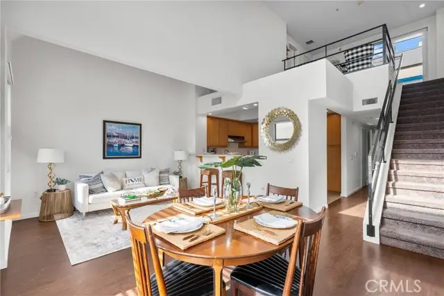 201 Angeleno  #426, Burbank, CA 91502 - #3