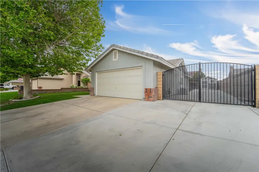 2827 Milling, Lancaster, CA 93536 - #2