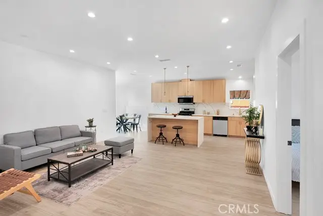 14868 Envoy, Sylmar, CA 91342 - #2