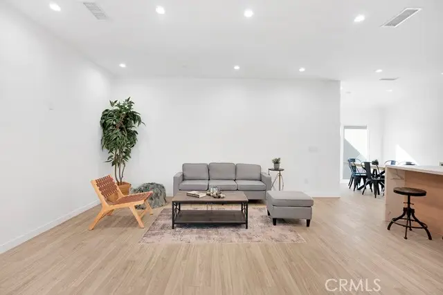 14868 Envoy, Sylmar, CA 91342 - #3