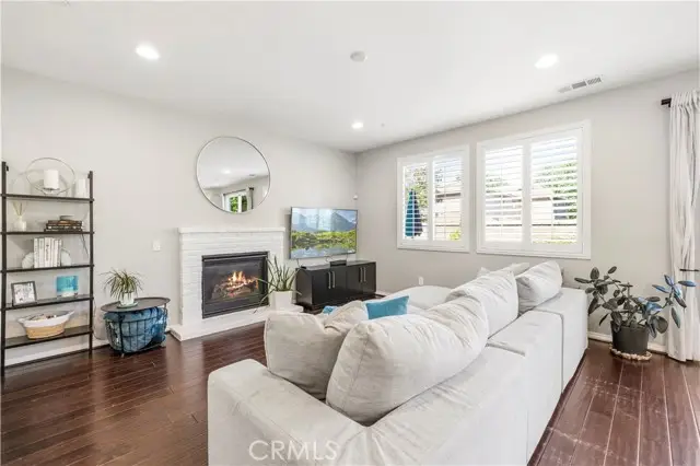 24410 Aranda Lane, Valencia, CA 91354 - #2