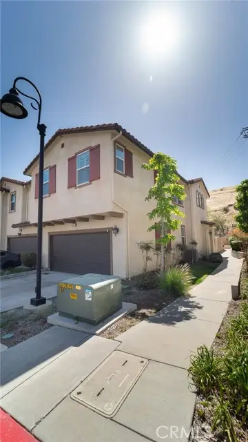 2469 Blossom Ridge Court  #3, Simi Valley, CA 93063
