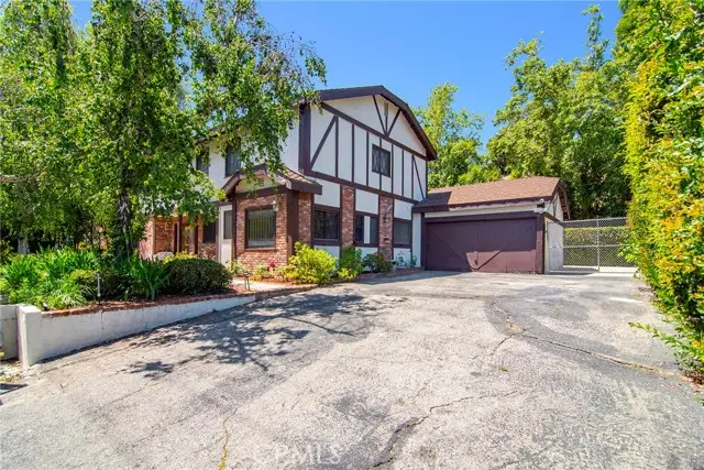 5515 Shirley Avenue, Tarzana, CA 91356 - #2