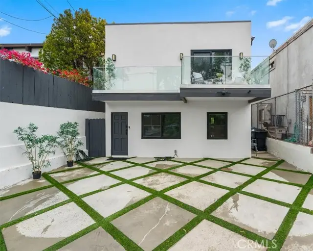 8960 Crescent, Los Angeles, CA 90046 - #2