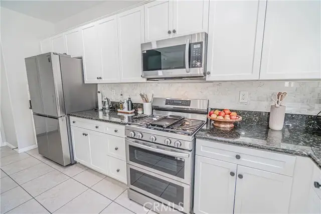 19811 Melissa, Saugus, CA 91350 - #3