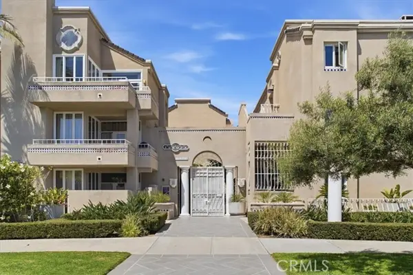 3990 Nobel, San Diego, CA 92122
