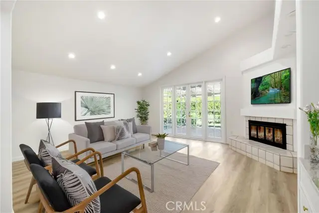 4346 Park Paloma, Calabasas, CA 91302 - #3