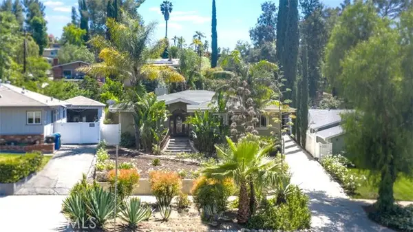 21720 Dumetz Road, Woodland Hills, CA 91364