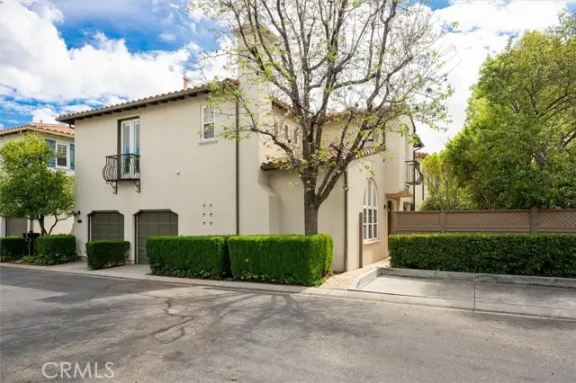 27010 Carmelita, Valencia, CA 91355 - #2