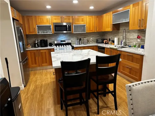 18324 Clark Street  #120, Tarzana, CA 91356