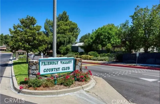 26801 Circle Of The Oaks, Newhall, CA 91321 - #2
