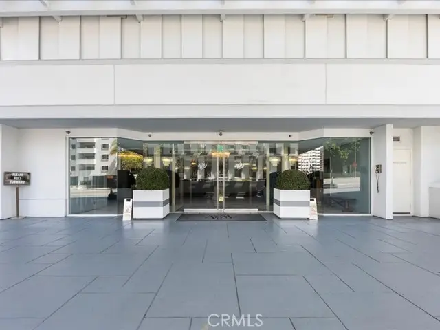 10660 Wilshire Boulevard  #302, Los Angeles, CA 90024 - #3