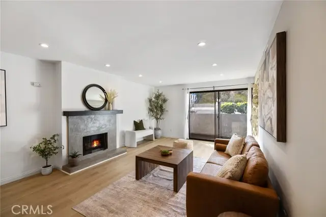 1940 Highland Avenue  #2, Los Angeles, CA 90068 - #3