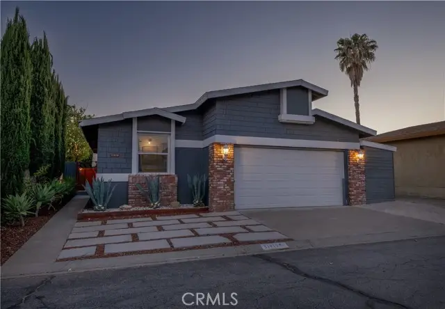 31919 Cinnabar, Castaic, CA 91384 - #1